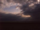 Malerischer Blick auf Wolken über dem Meer